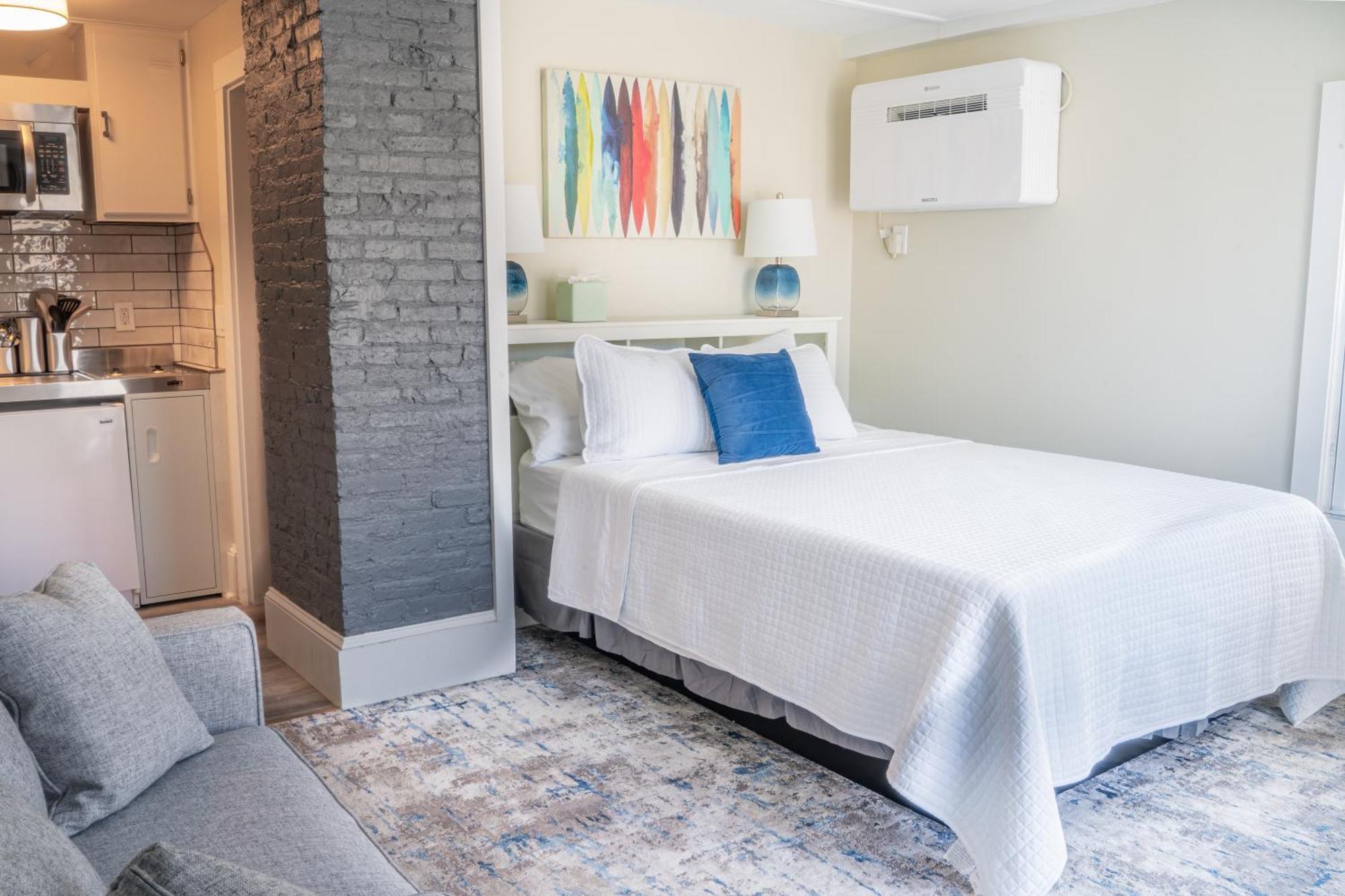 935 Ocean, A Beachside Inn Хэмптон Экстерьер фото