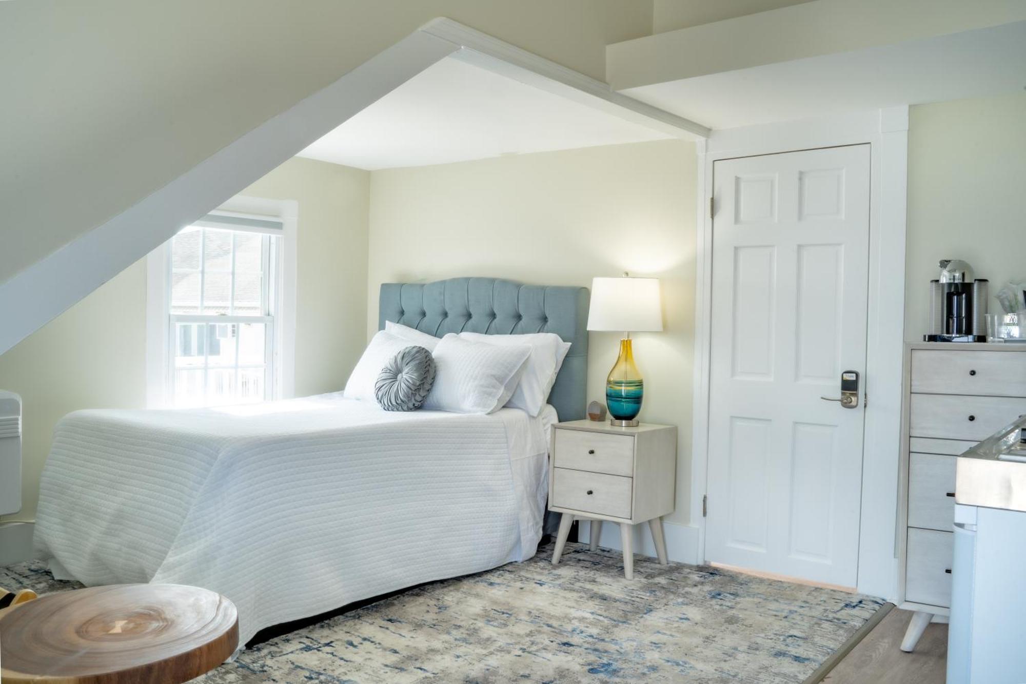 935 Ocean, A Beachside Inn Хэмптон Экстерьер фото